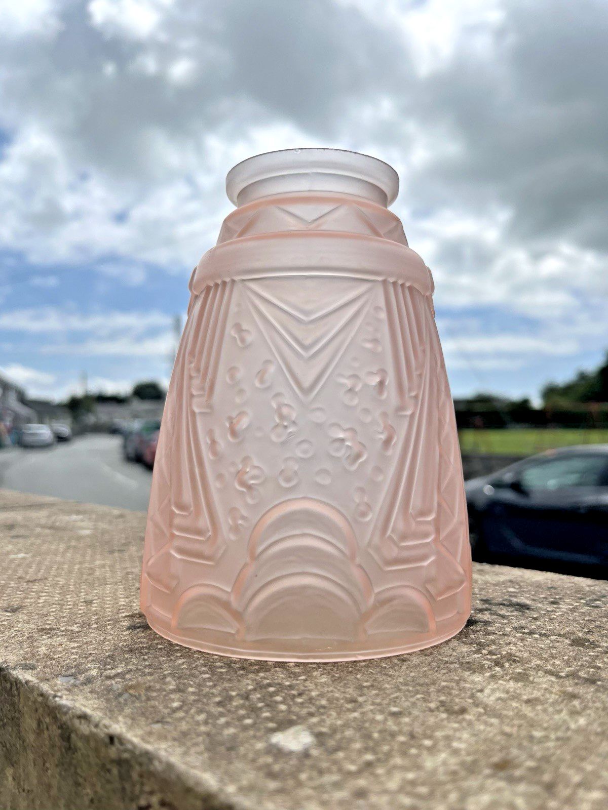 Superb French Satin Pink Art Deco Frosted Glass Light Ceiling Lamp Shade Muller Freres Luneville photo vintage