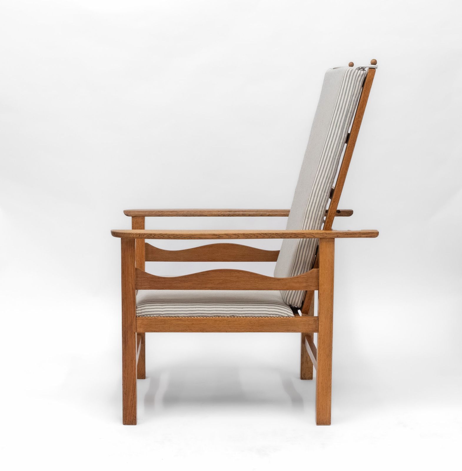 Furniture Ambrose Heal Oak Arts & Crafts Reclining Chair For Heals Of London photo