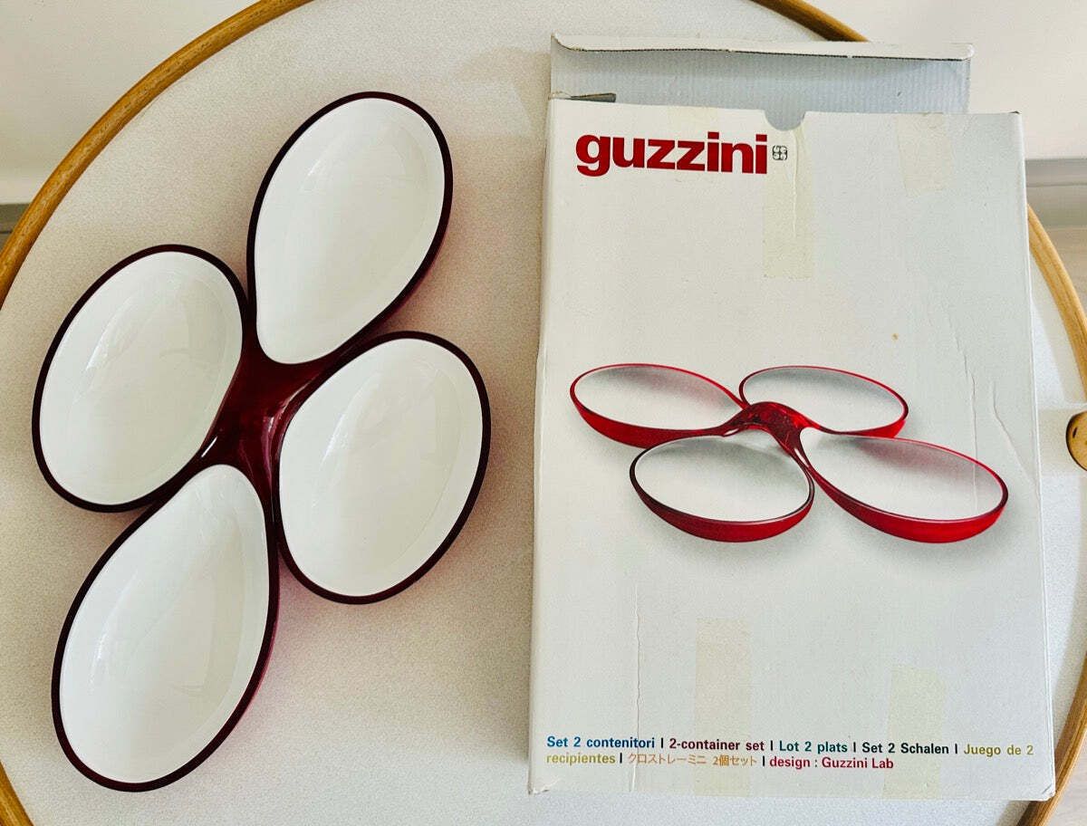 photo vinterior 1980s Italian Guzzini Lab Interlocking Plastic Red & White Platter Dishes Inc Original Box