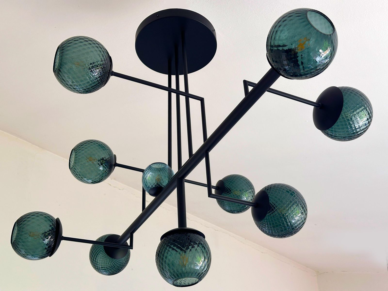 Contemporary Green Spheres Murano Glass Sputnik Chandelier By Simoeng photo furniture
