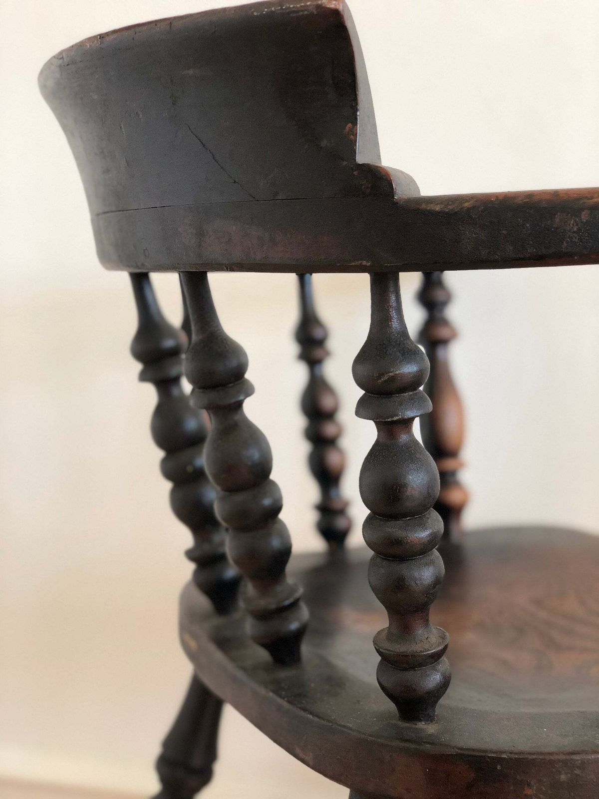 Antique Wooden Captain’s Chair Denmark photo vinterior