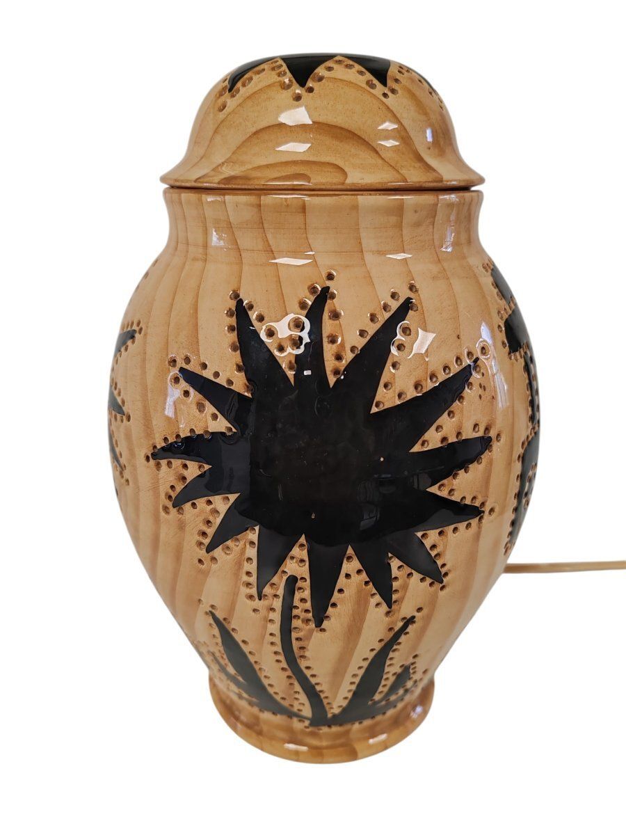 Grandjean Jourdan Ceramic Lamp, Vallauris. photo Lighting