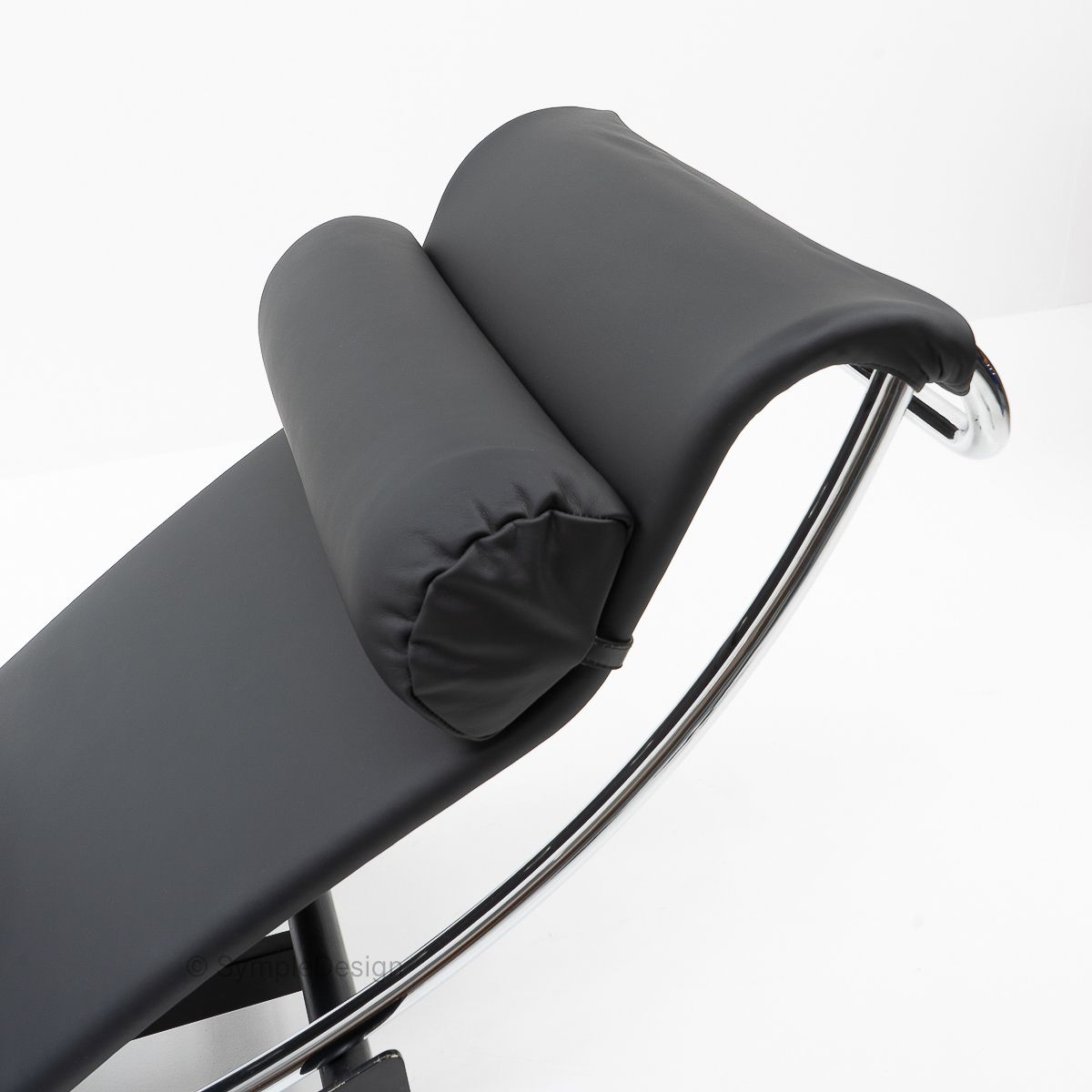 Original Chaise Longue 2072 / B306 (Lc4) By Wohnbedarf, 1950s photo vinterior
