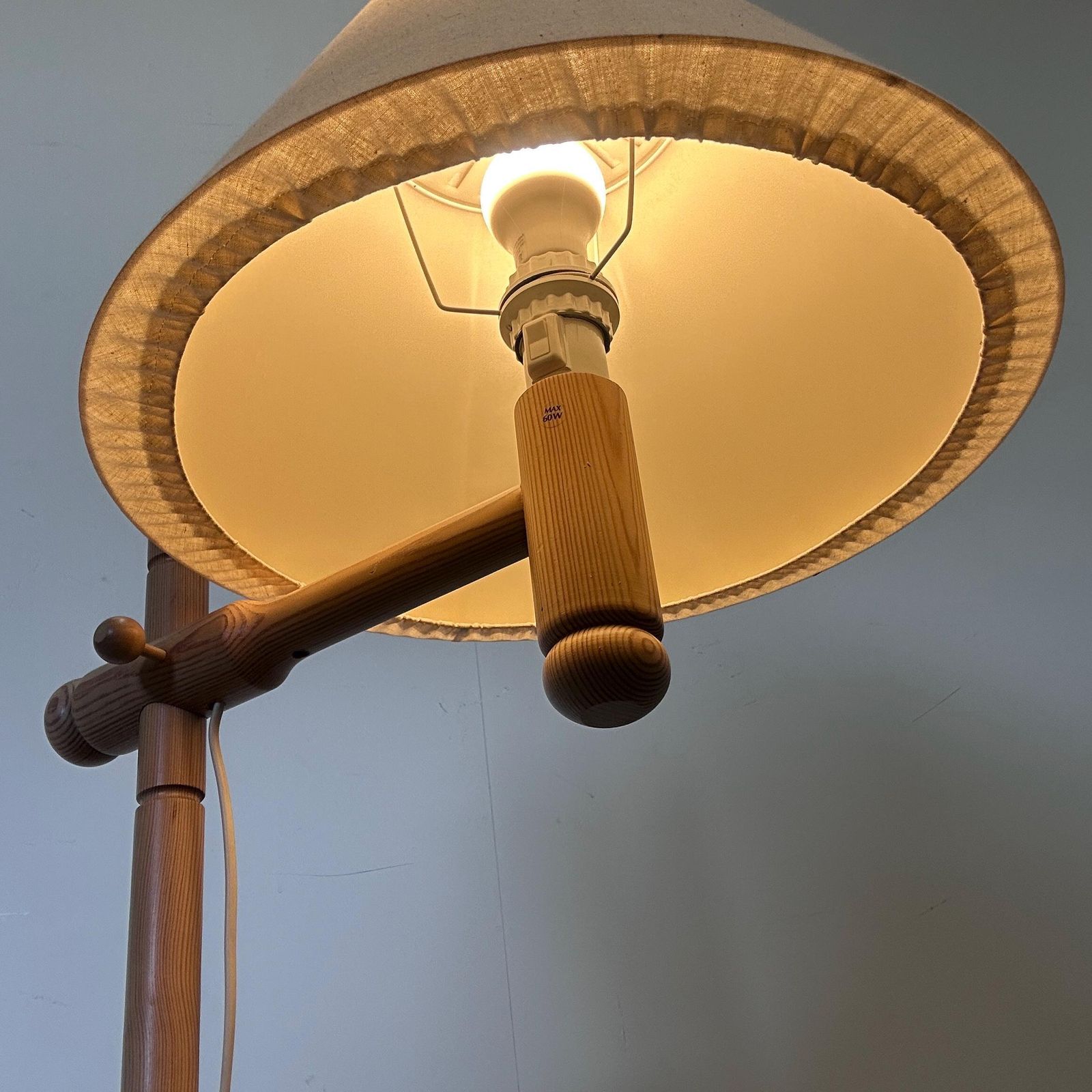 Scandinavian Pine Floor Lamp With Adjustable Arm And Linen Shade, 1970s photo Lighting