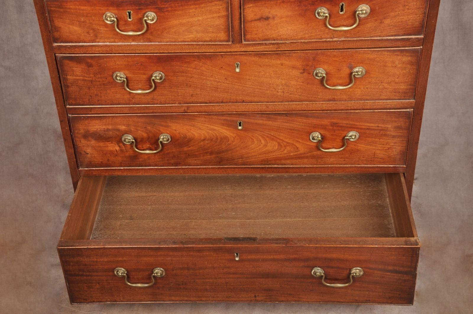 Fine 18th Century Mahogany Chest Of Drawers photo vintage