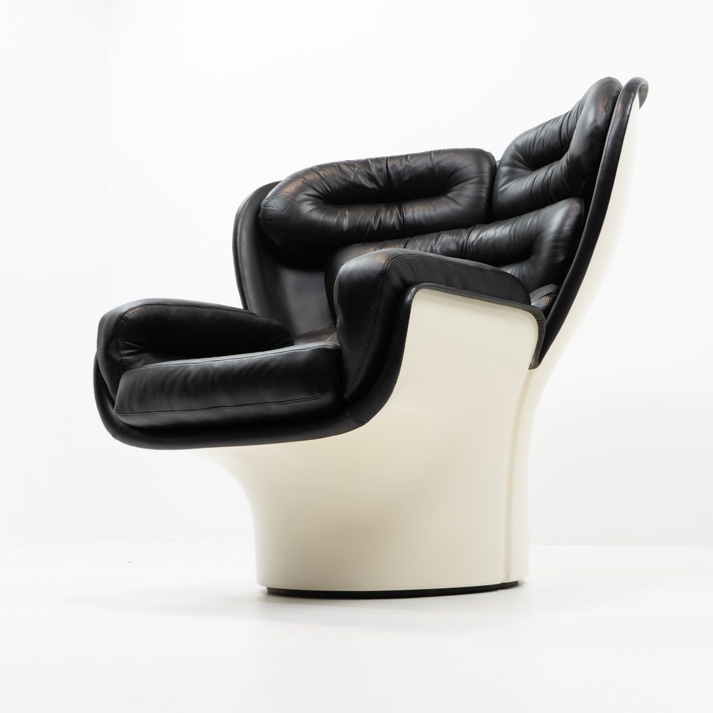 Elda Lounge Chair By Joe Colombo, 1970s Italy photo vinterior