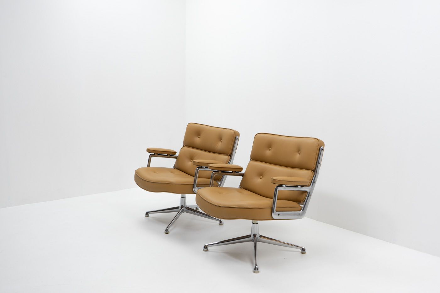Eames Es105 Lobby Chair – Herman Miller For Vitra, Set Of 2 photo 11700.0