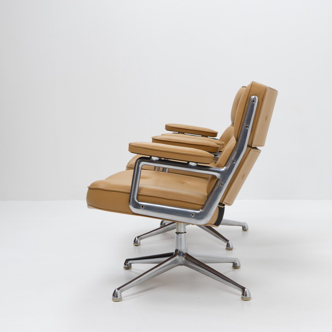 Eames Es105 Lobby Chair – Herman Miller For Vitra, Set Of 2 photo vinterior