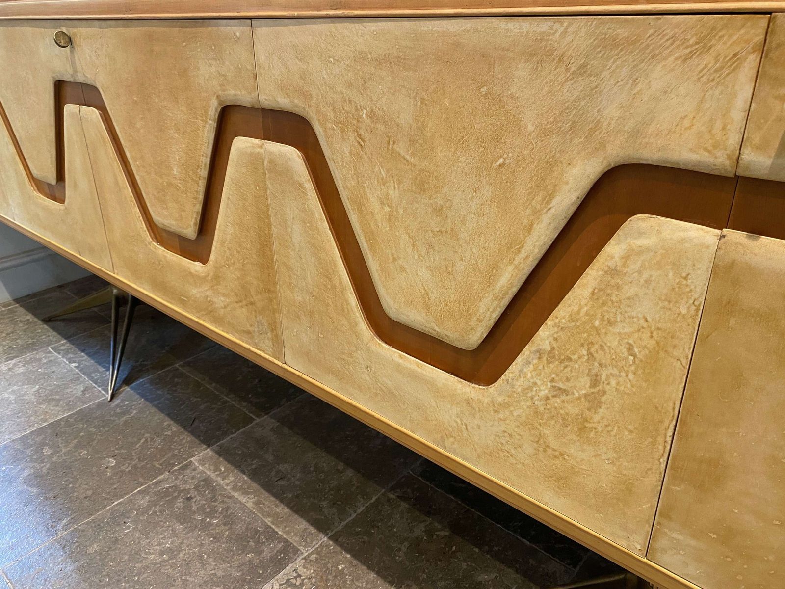 photo furniture Italian Midcentury Parchment And Walnut Sideboard With Brass Legs 1940s   Aldo Tura