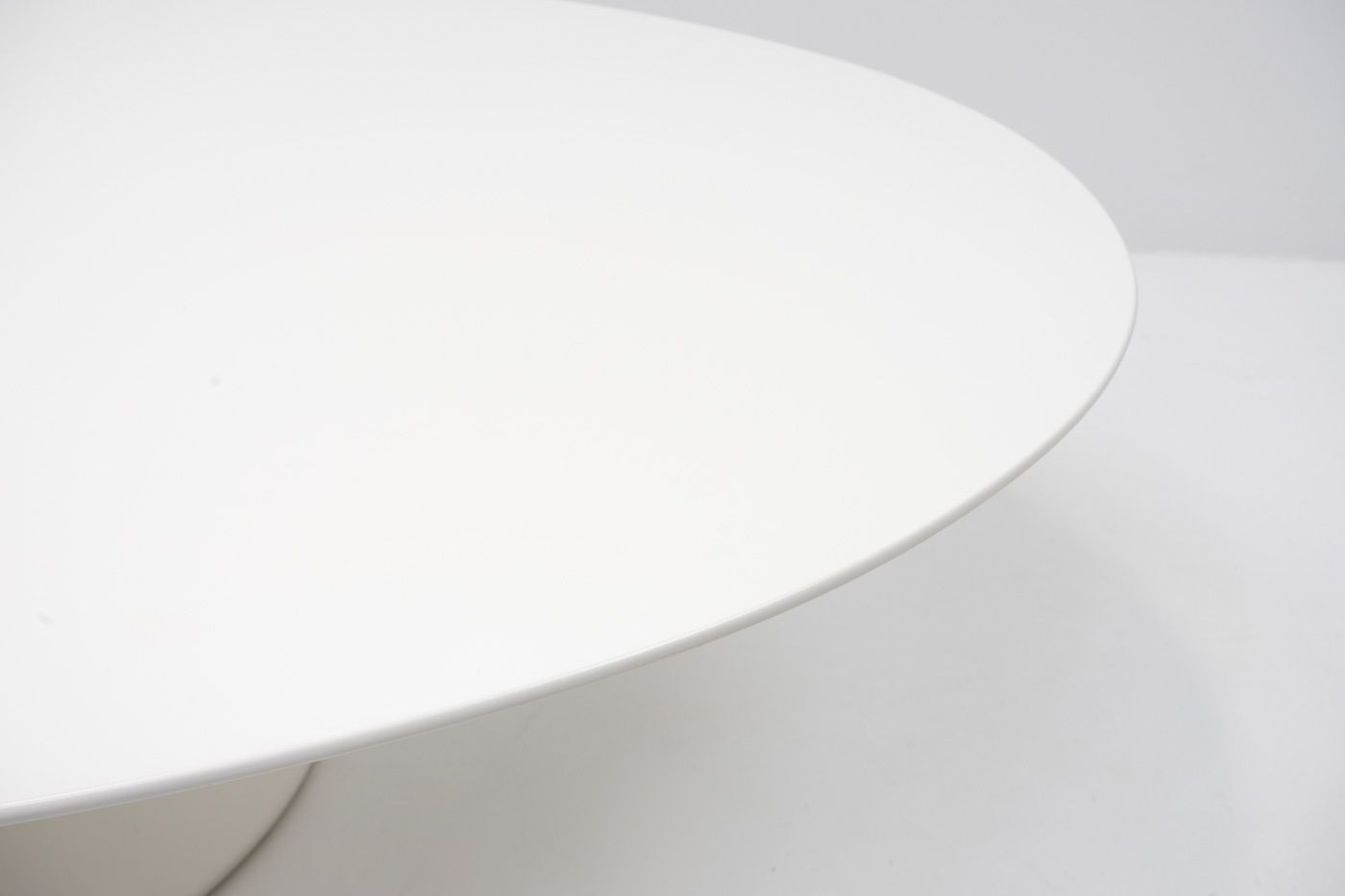 Saarinen Oval Coffee Table For Knoll International, 1970s photo buy