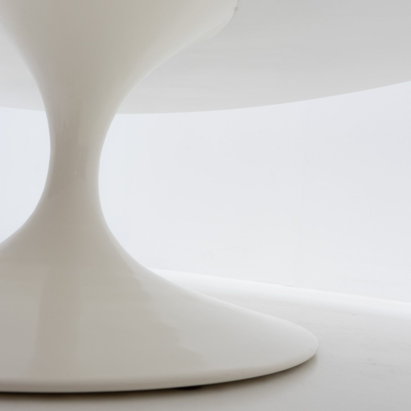 photo for sale Saarinen Oval Coffee Table For Knoll International, 1970s