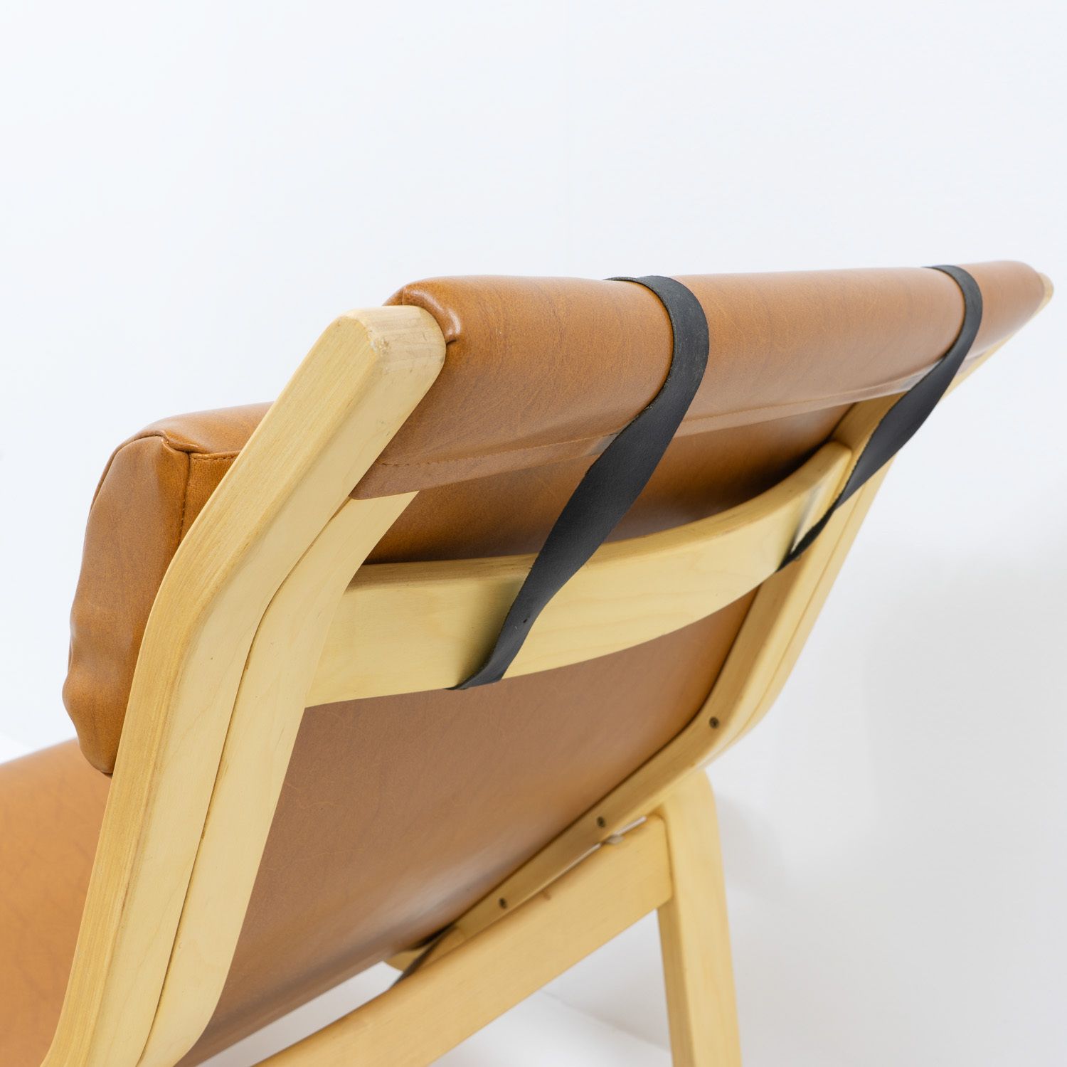 photo furniture Pulkka Lounge Chairs By Ilmari Laippainen For Asko,