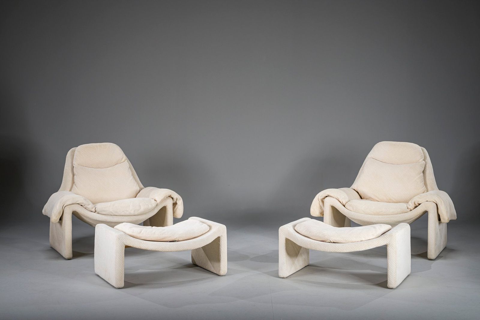 P60 Chairs And Ottomans By Vittorio Introini For Saporiti, 1960s, Set Of 4