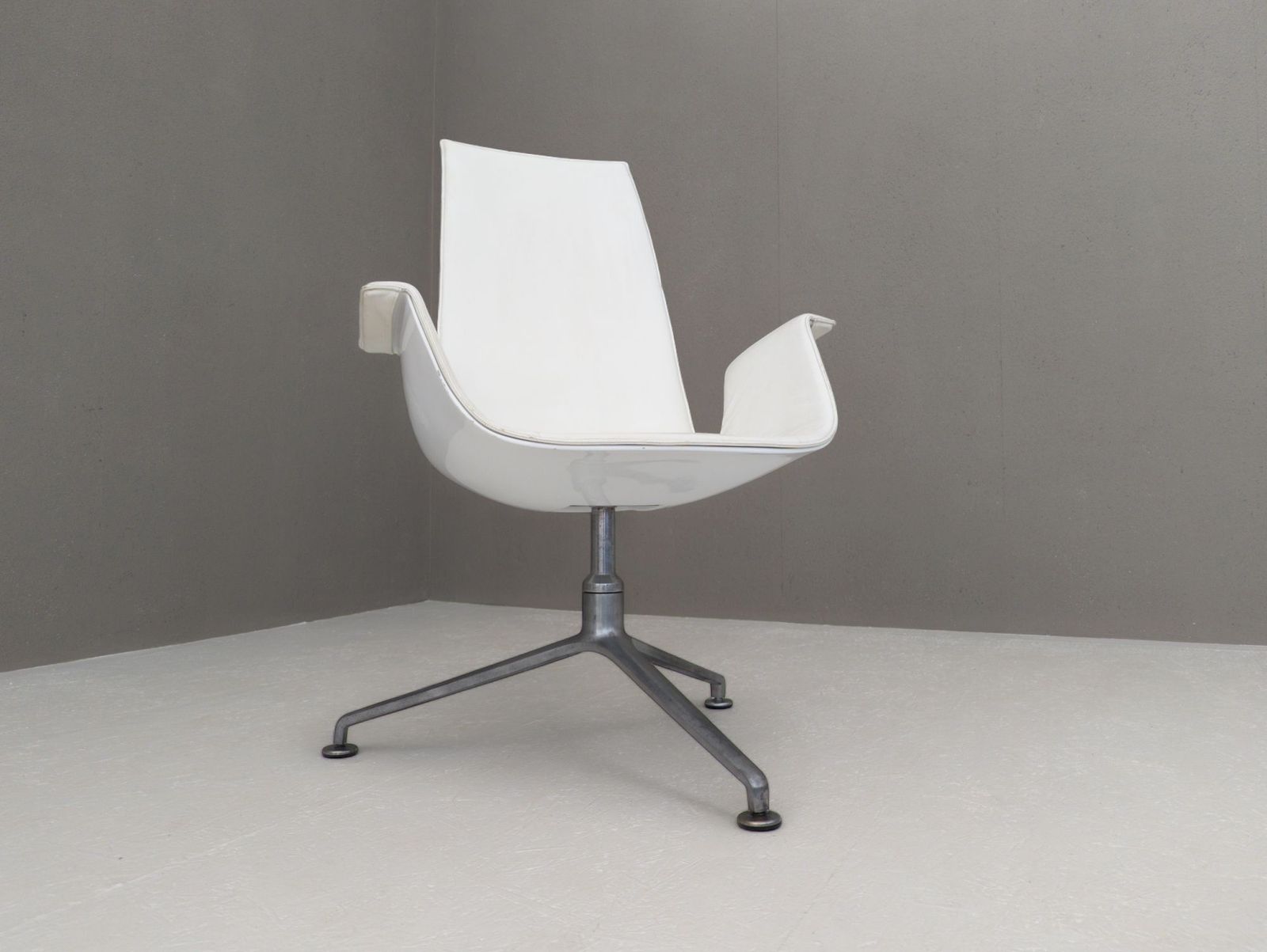 990.0 Bird Chair By Preben Fabricius & Jørgen Kastholm, 1960s photo