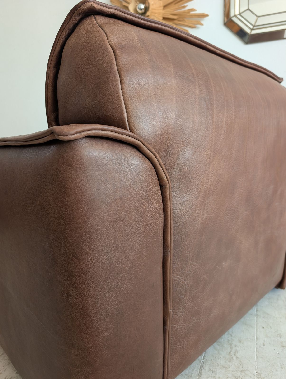 Large Vintage Dutch Mid Century Buffalo Leather Armchair By Leolux, 1970s photo vinterior