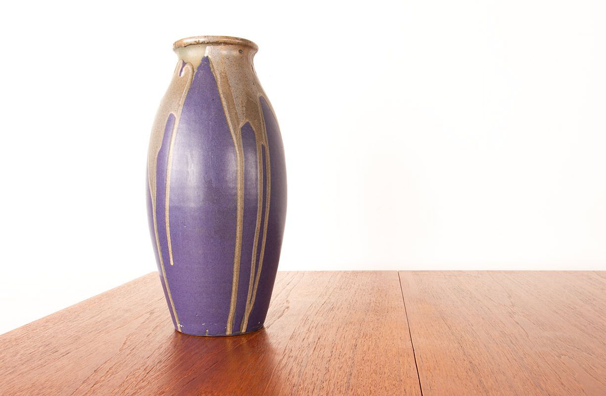 Grand vase Art déco en céramique émaillée violette par Léon Pointu, Grès de Puisaye, 1920. photo vintage