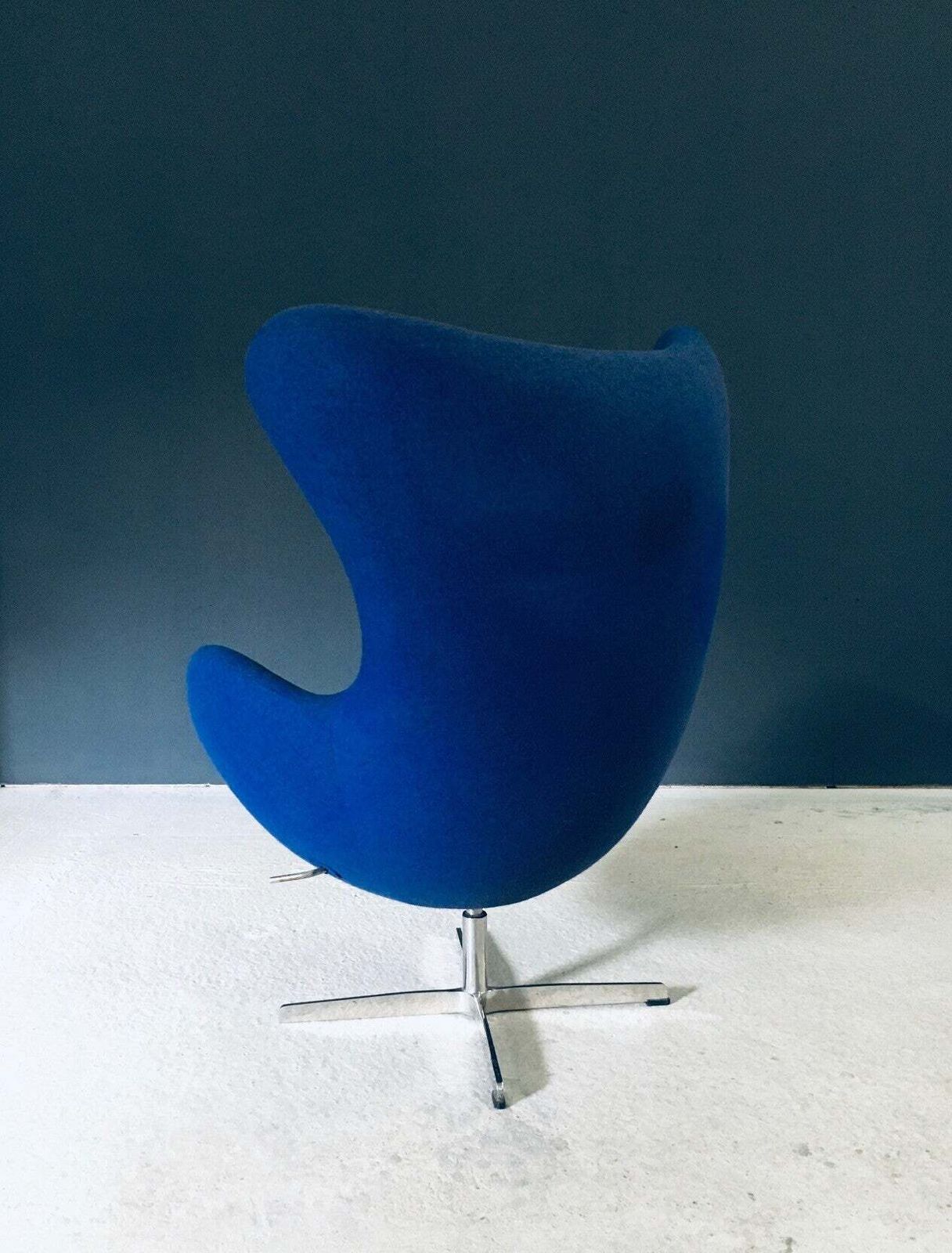 Mid Century Modern Scandinavian Design Egg Chair Van Arne Jacobsen, Denemarken, Ca. Jaren 1970 photo buy