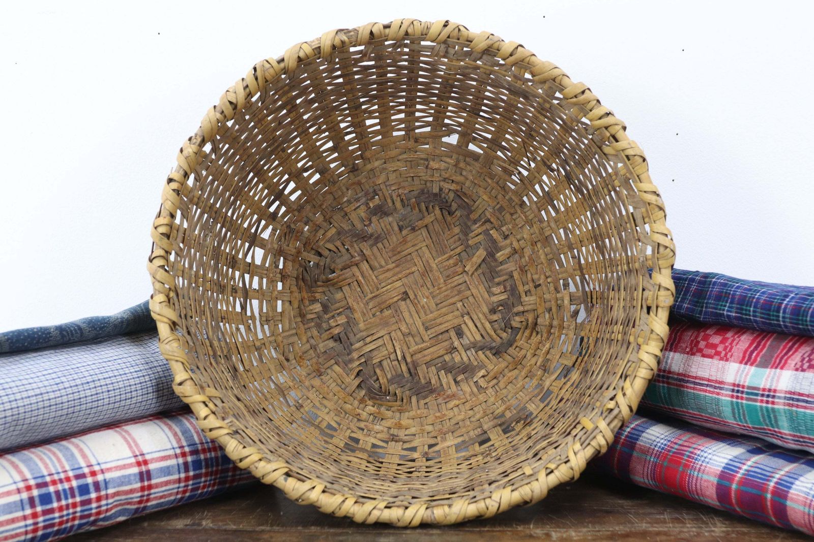 Showa Period Traditional Japanese Domestic Basket (3)