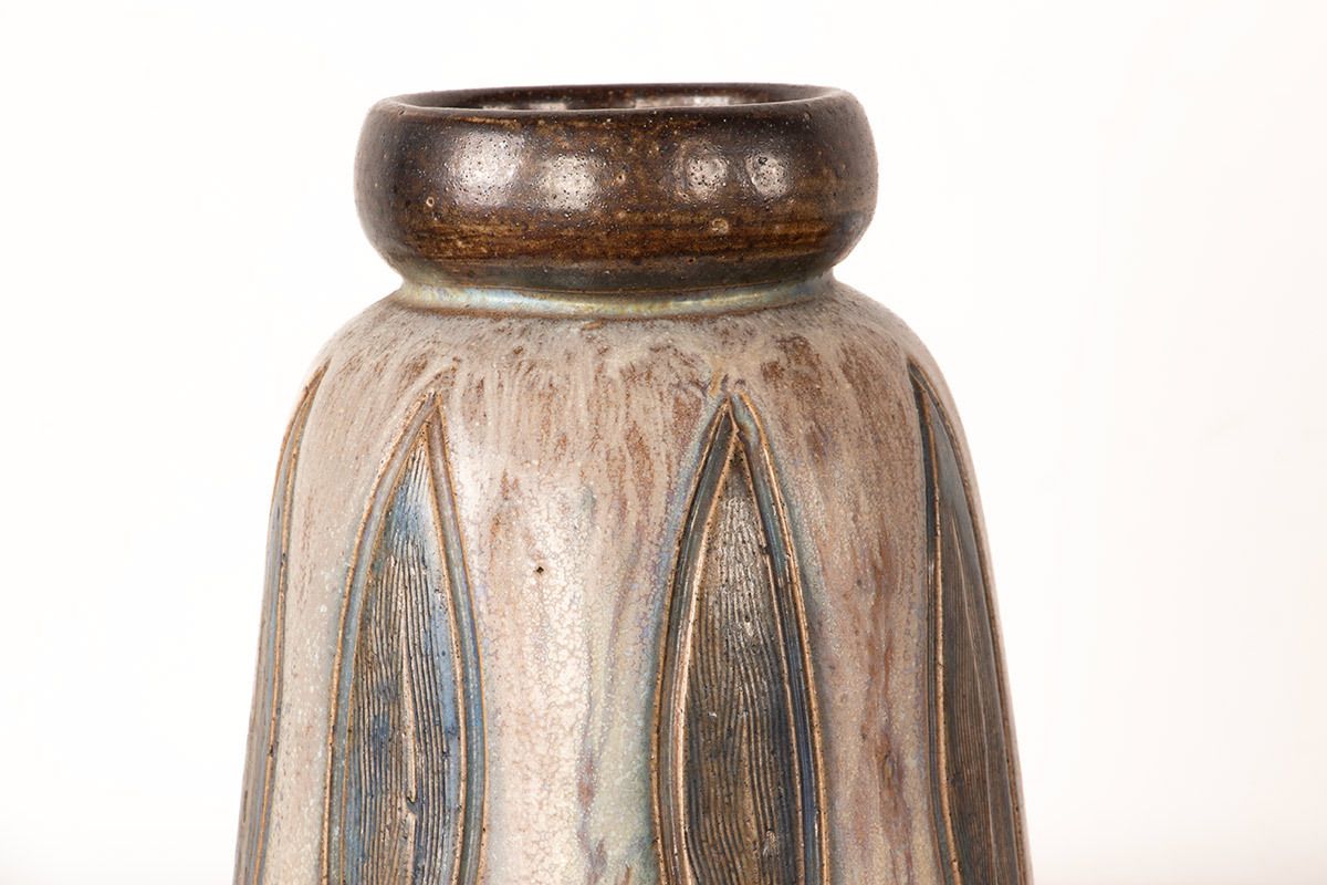 Vase Art déco en céramique émaillée, vert et gris, par Edouard Grégoire. photo vintage