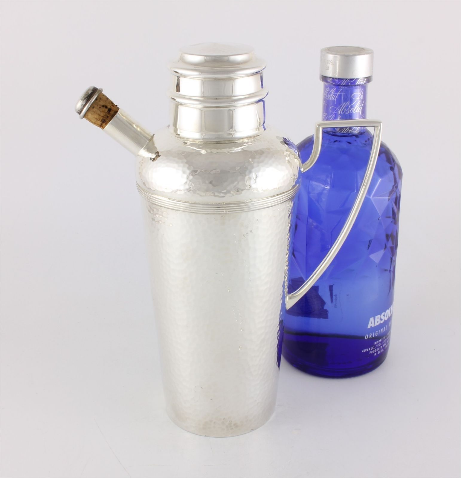 405.0 Antique Silver Plate Mappin Webb Cocktail Shaker. Hammered Drinks Mixer. photo
