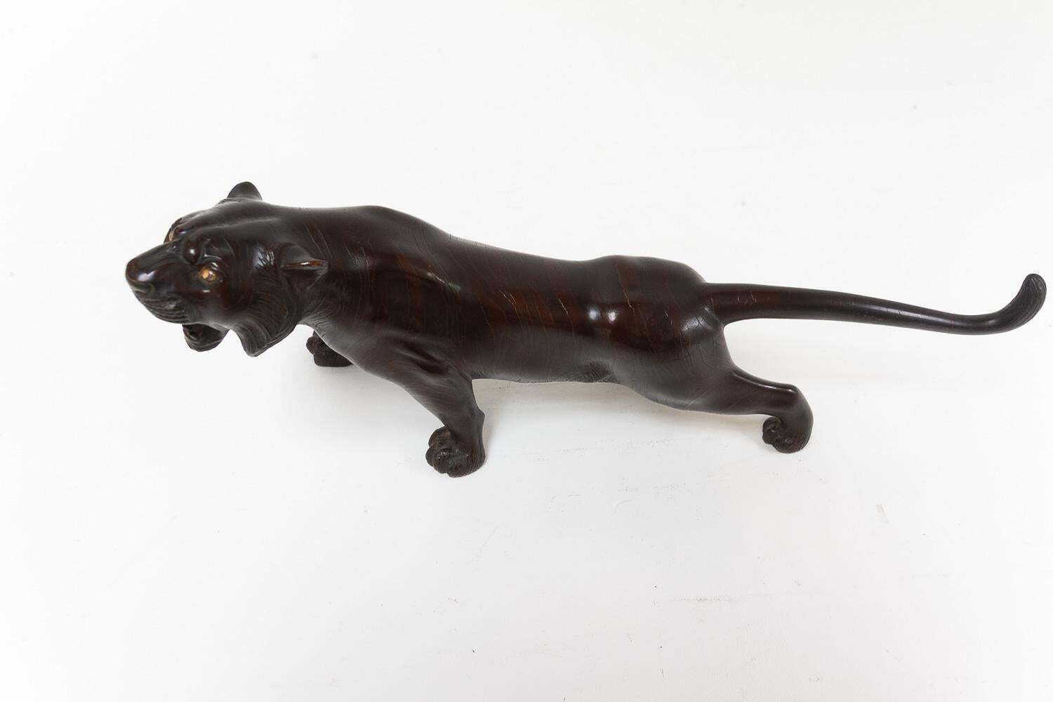 Japanese Meiji Bronze Tiger Sculpture, 1900s. photo 1743.0