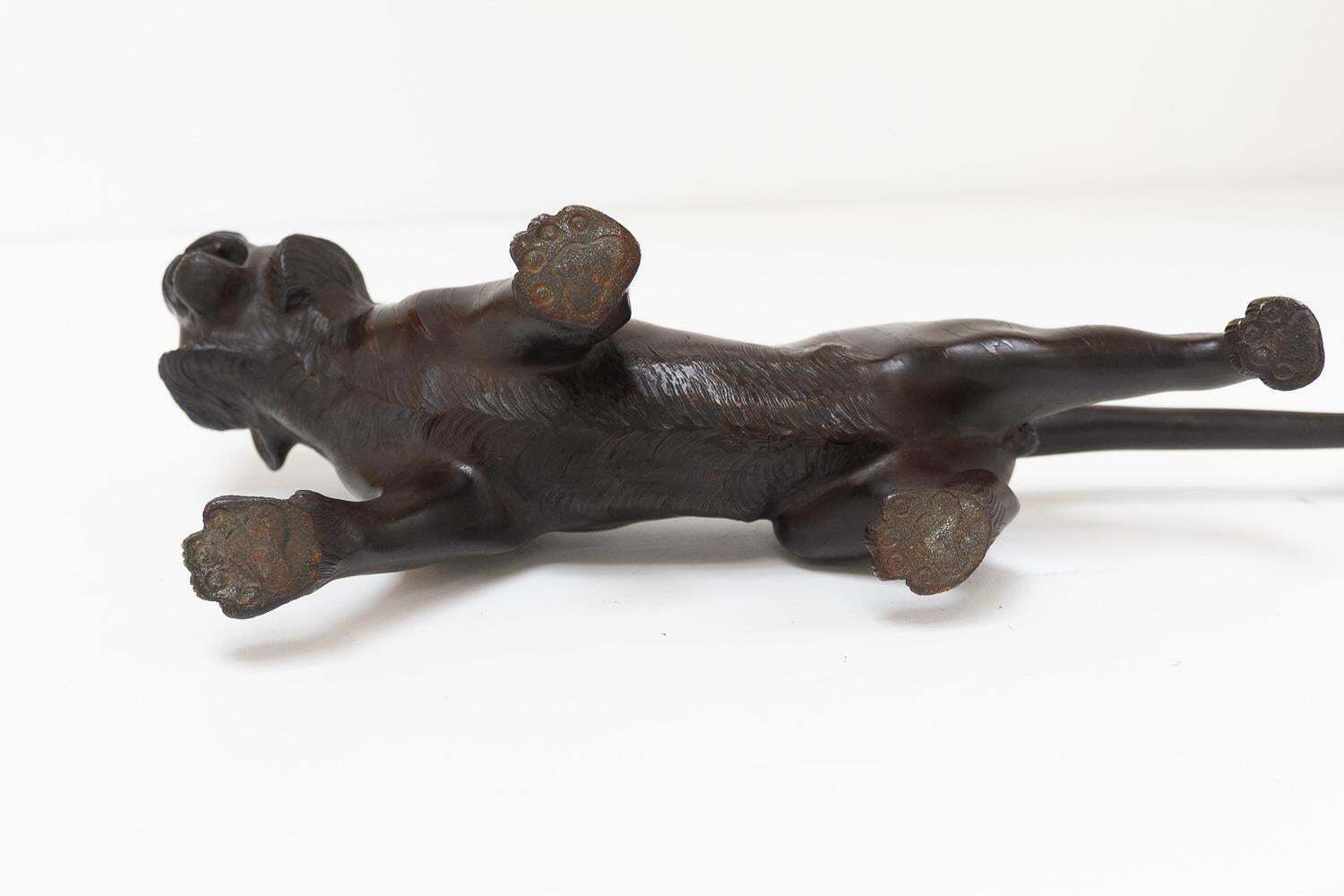 photo furniture Japanese Meiji Bronze Tiger Sculpture, 1900s.