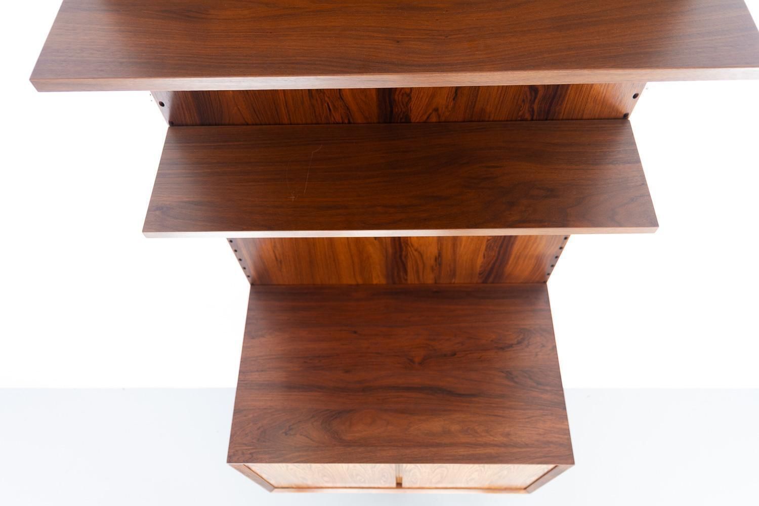 Danish Modern 1 Bay Walnut Modular Wall Unit By Poul Cadovius For Cado 1960s. photo vintage
