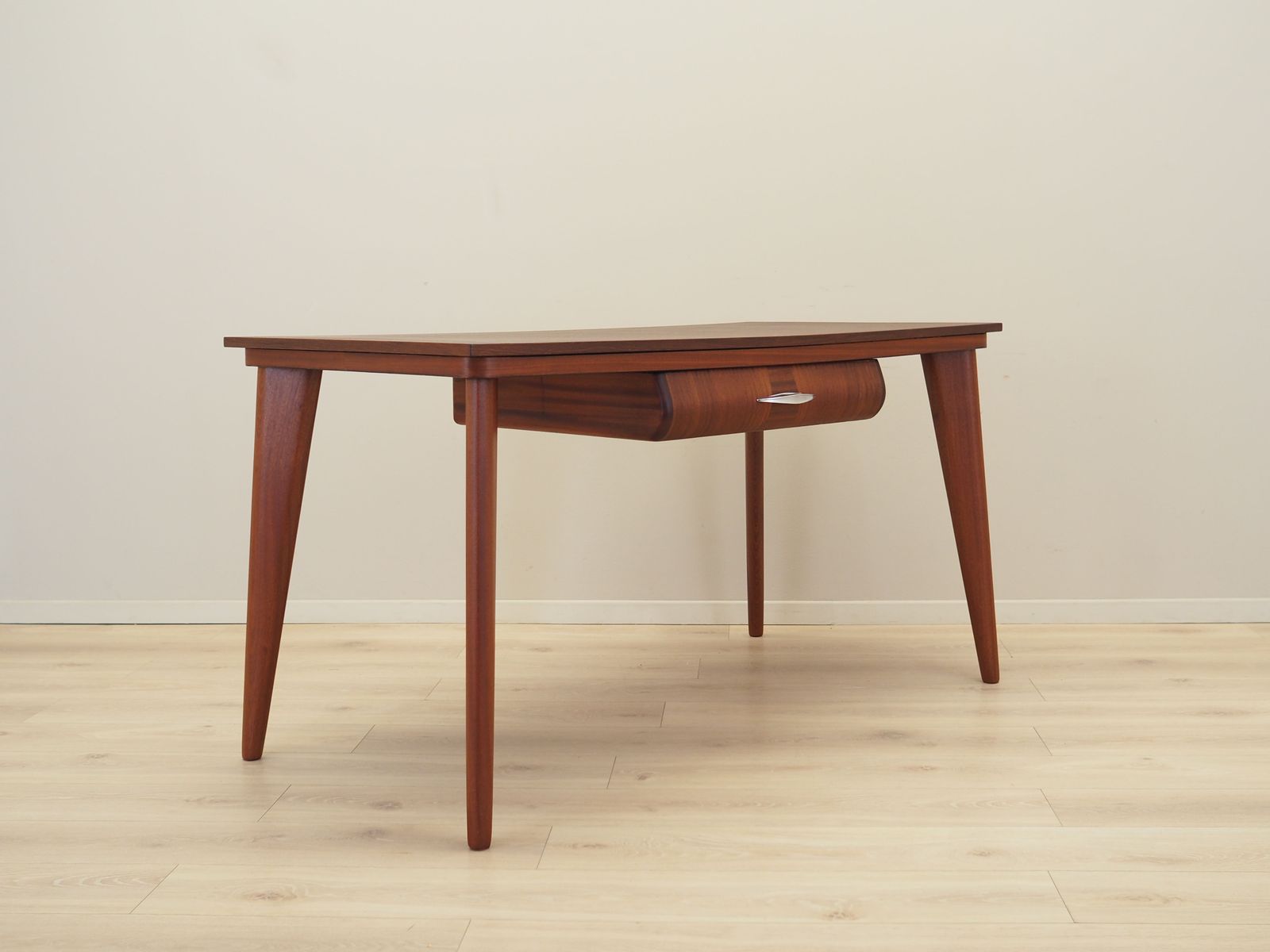 Eiken Bureau, Italiaans Design, Jaren 1970, Productie: Italië photo buy