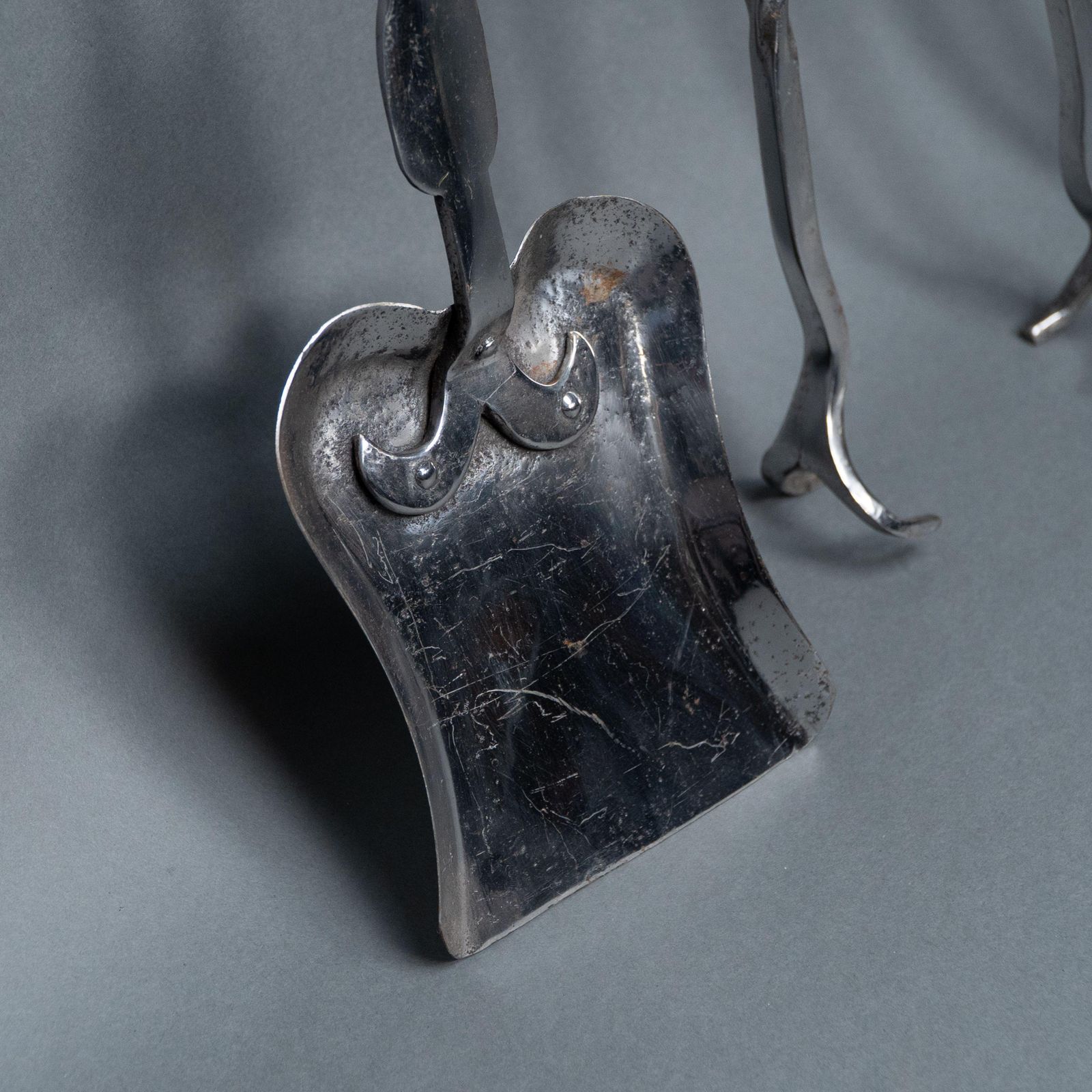 A Set Of Arts & Crafts Cotswold School Polished Steel Hand Wrought Fire Utensils photo vintage