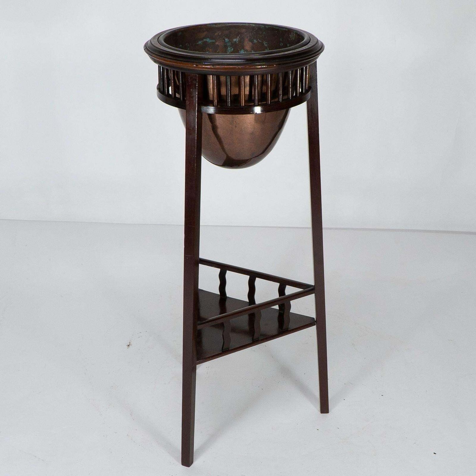 Shapland & Petter. A Rare Arts & Crafts Two Tier Walnut Three Leg Plant Stand photo 1530.0