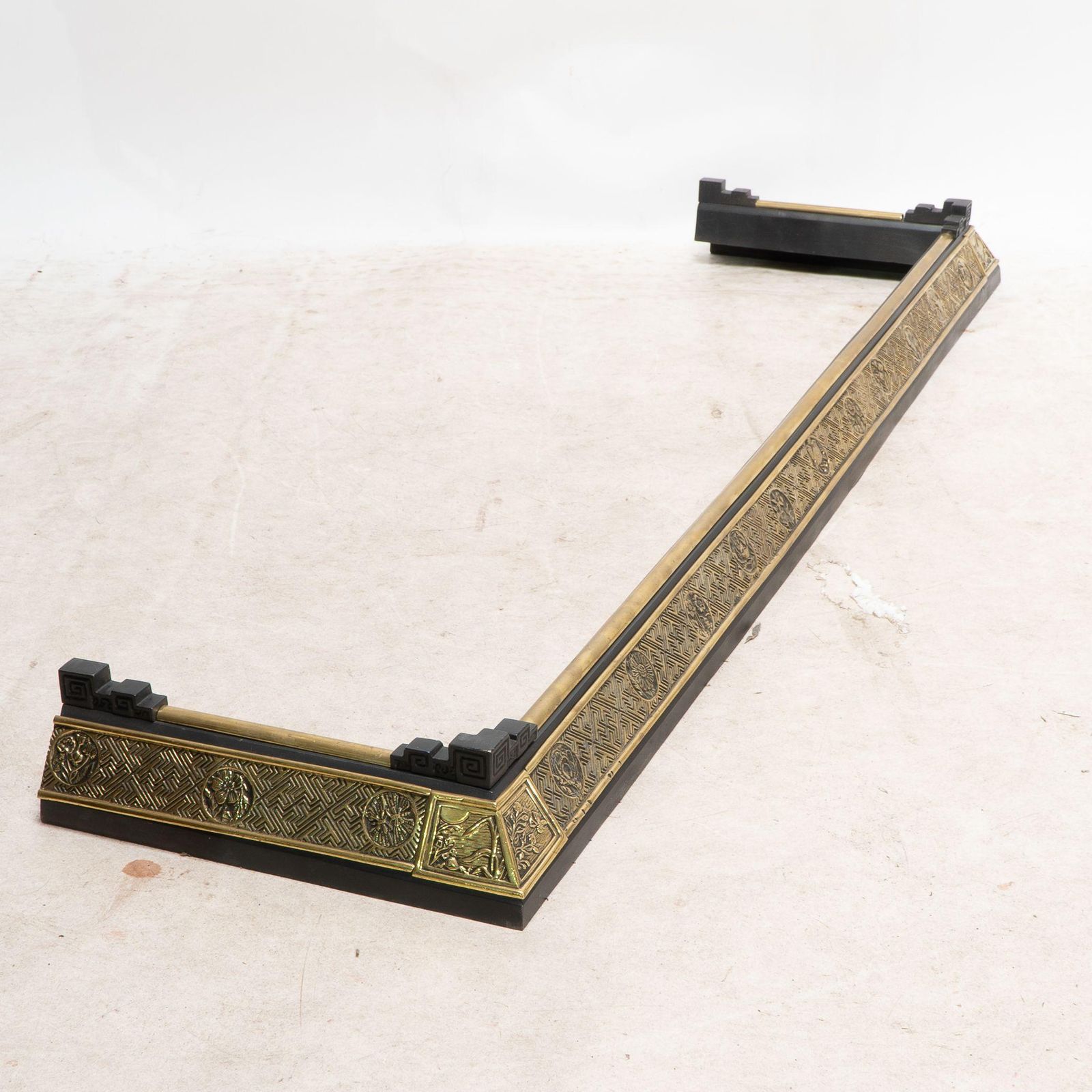 Thomas Jeckyll For Barnard Bishop & Barnard. An Aesthetic Movement Brass Fender photo vinterior