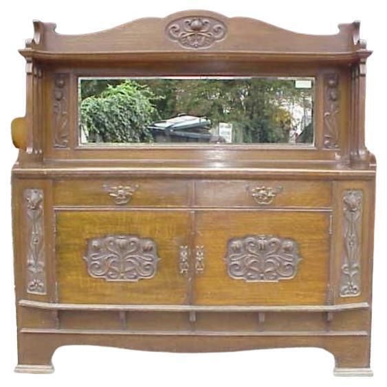 Wylie And Lochhead. A Good Quality Oak Arts And Crafts Glasgow Style Sideboard
