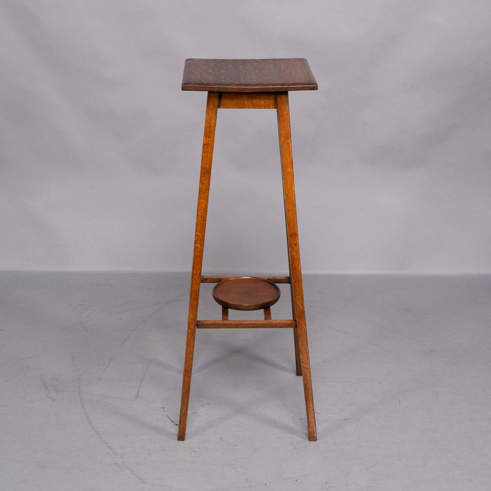 Home Decor A Rare Pair Of Arts & Crafts Oak Plant Stands With Square Tops And Tapering Legs photo