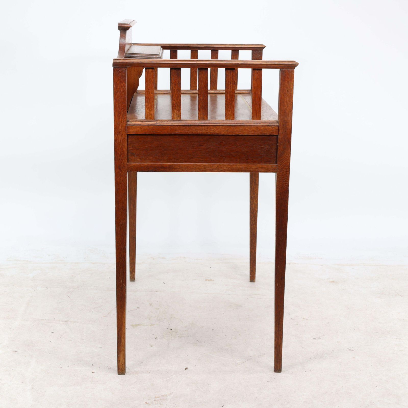 Wylie & Lochhead Attri. An Arts & Crafts Oak Desk With New Leather Writing Area photo 2244.0