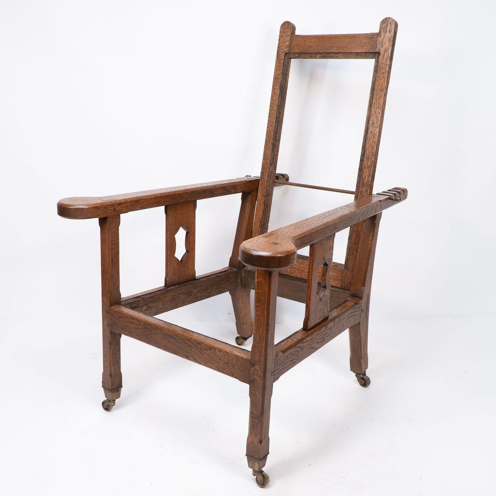 A Cotswold School Arts And Crafts Reclining Oak Armchair Of Superior Quality photo for sale