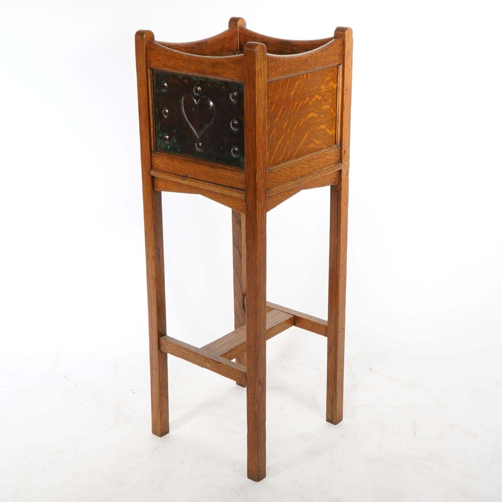 Shapland & Petter. An Arts & Crafts Oak Planter With Copper Heart Shaped Panels photo vinterior