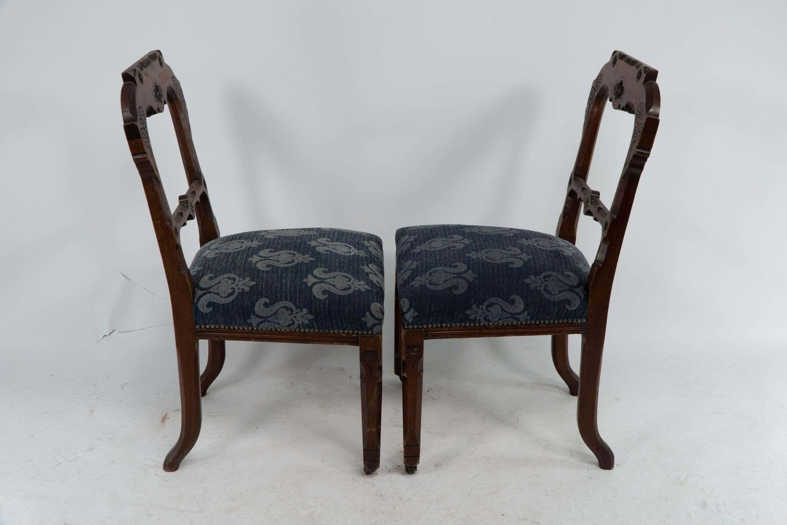 A Set Of Four Aesthetic Movement Oak Dining Chairs With Carved Decoration photo for sale