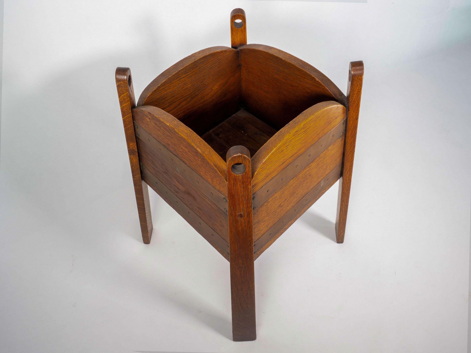 Glasgow Style Oak Arts & Crafts Copper Bound Planter W. Stylized Elongated Tops photo Home Decor