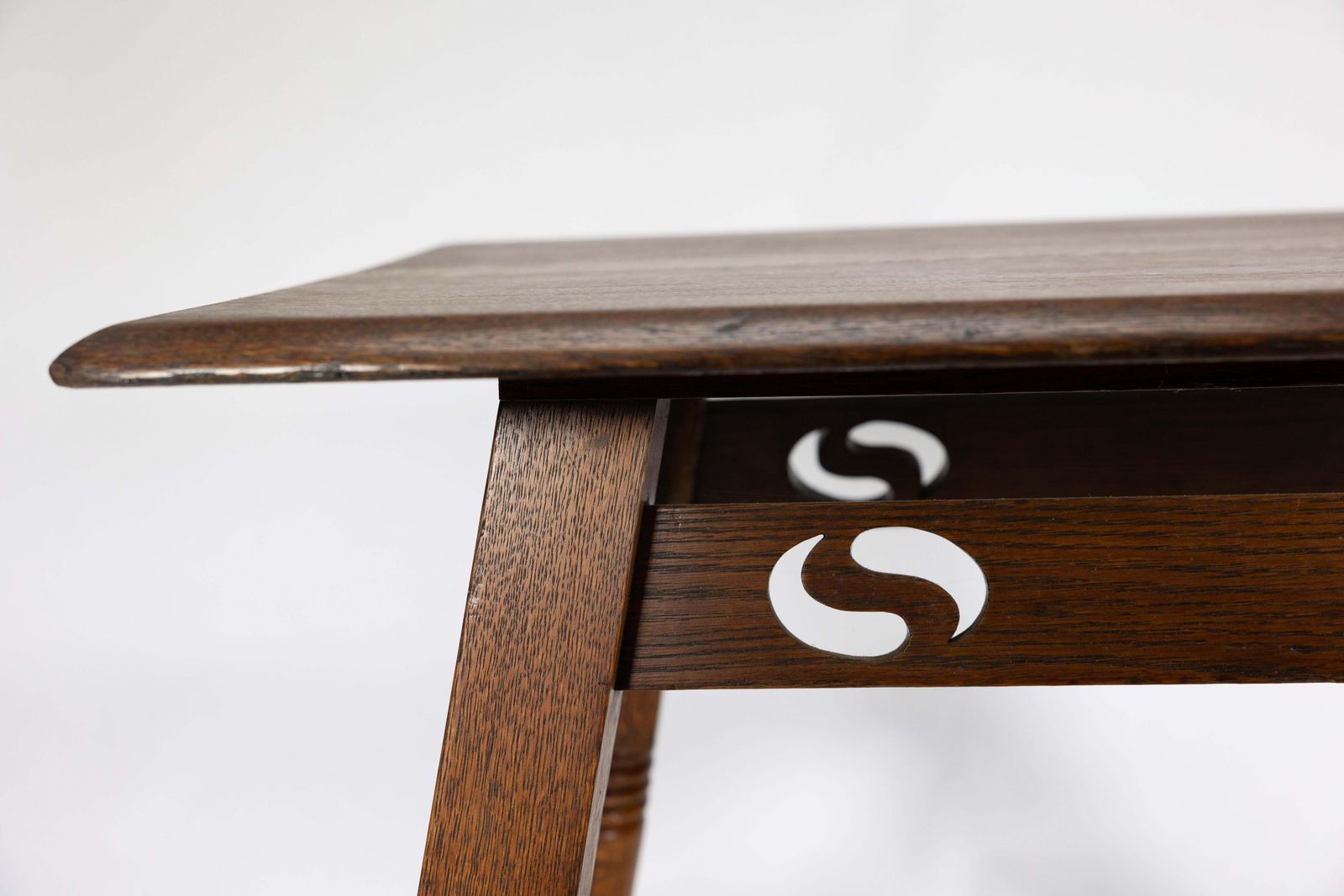 2243.0 William Birch. A Large Arts And Crafts Oak Side Table photo