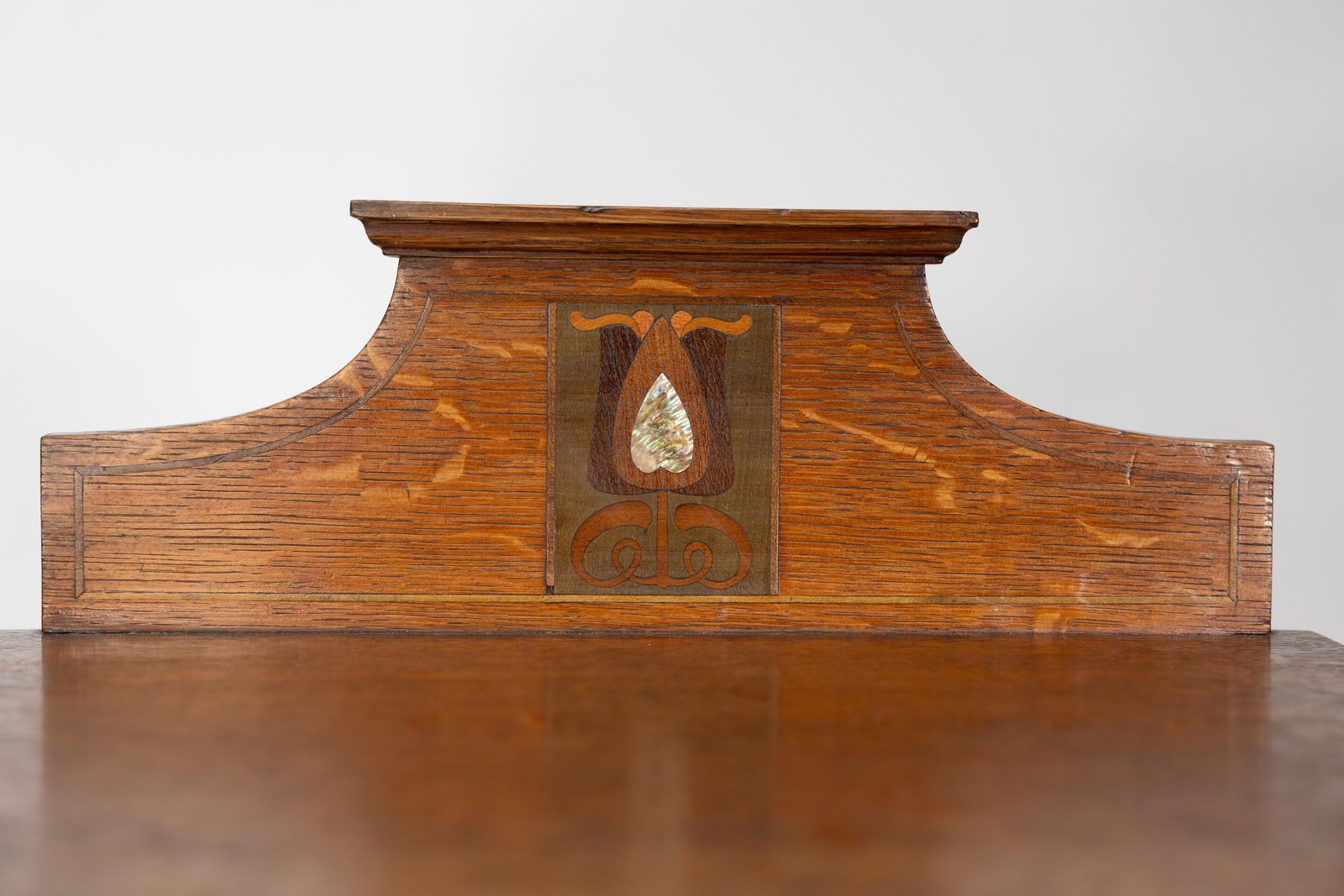 photo furniture Shapland And Petter. An Arts And Crafts Oak Bedside Cabinet