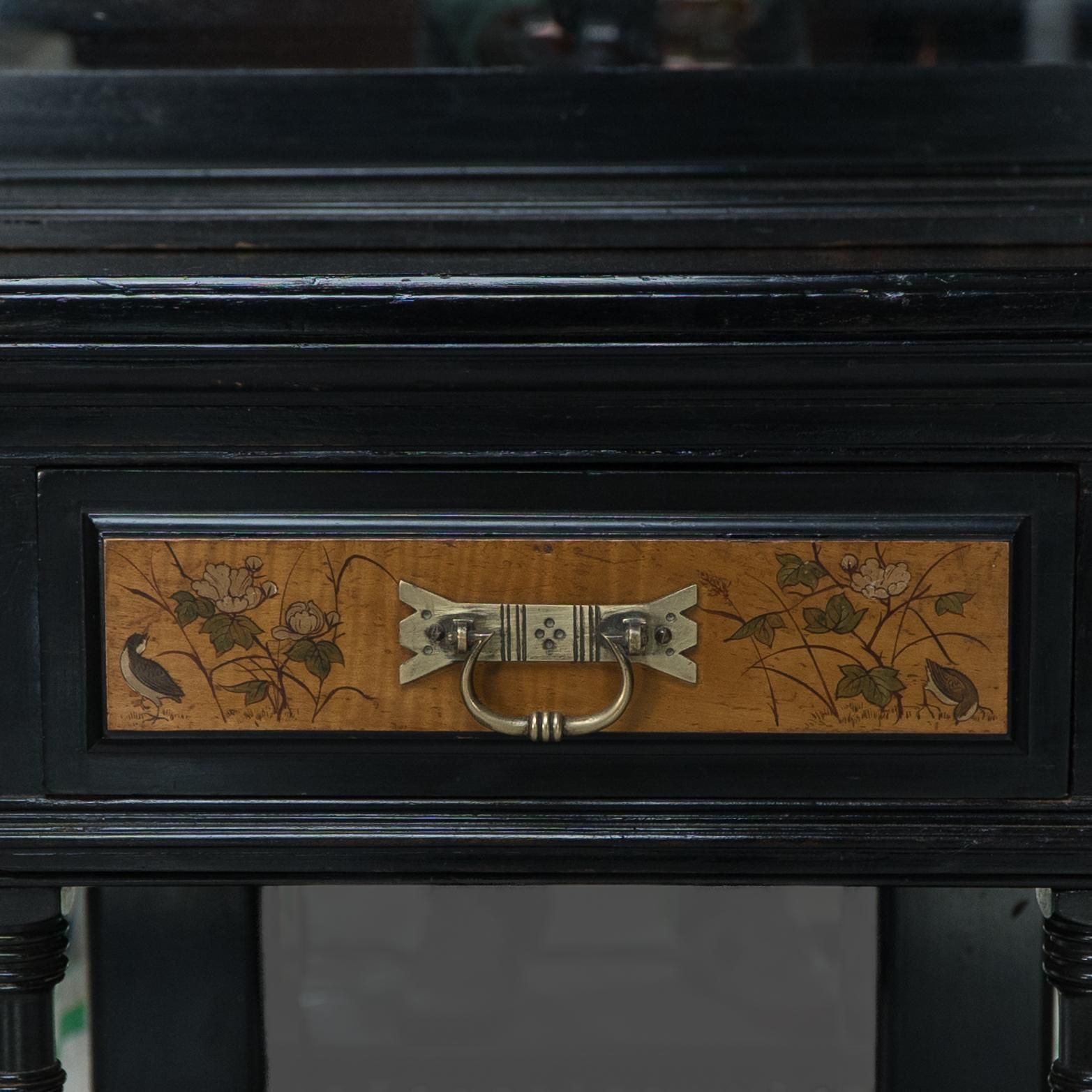 photo vinterior Gillows. A Fine Aesthetic Movement Side Cabinet With Hand Painted Floral Panels