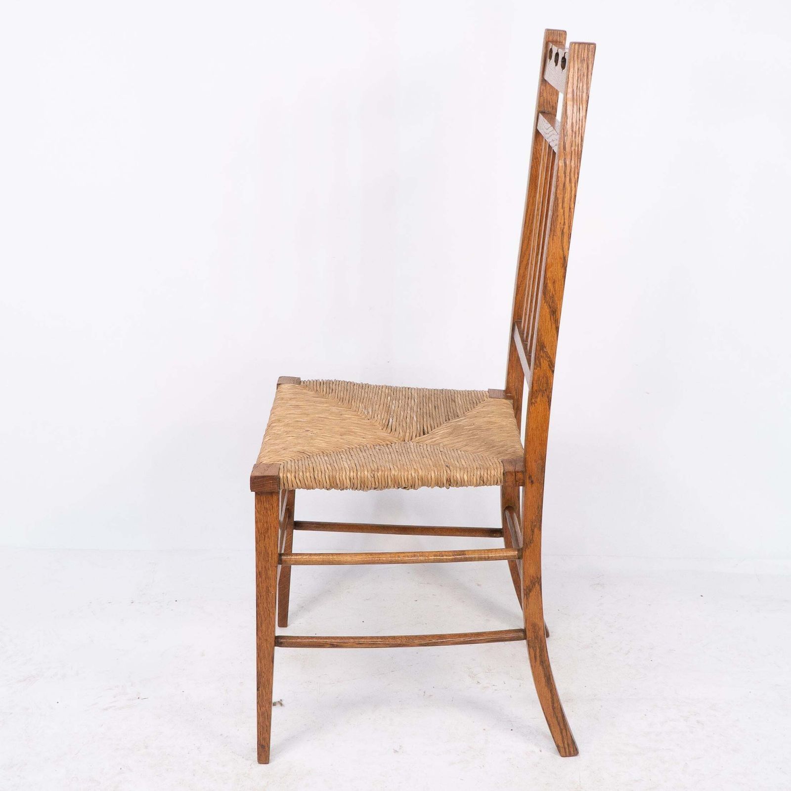 E A Taylor Attri For Wylie & Lochhead. A Pair Of Arts & Crafts Side Chairs photo vinterior