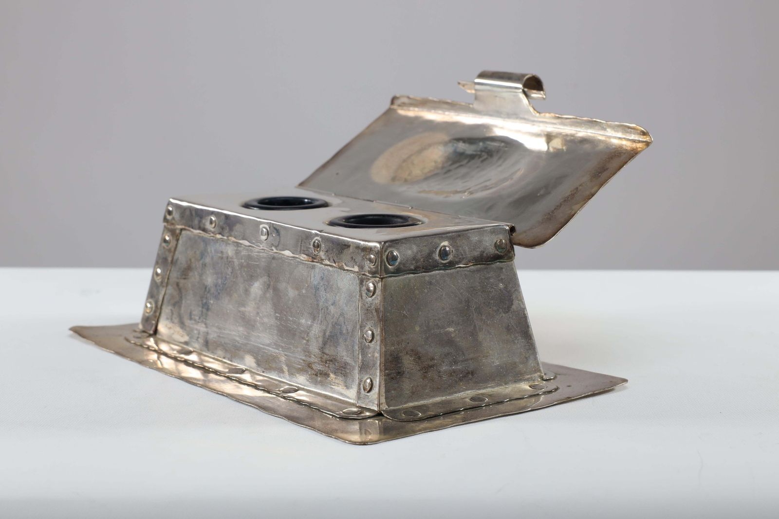 A J Seward Of Birmingham Arts And Crafts Hammered Electro Plated Double Inkstand photo Home Decor