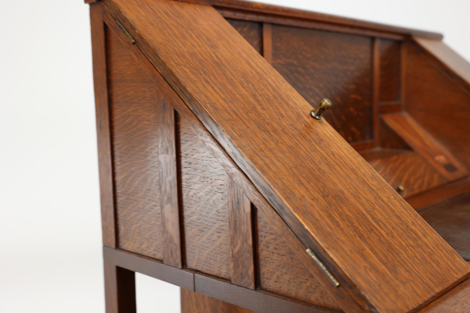 photo furniture G M Ellwood For J S Henry. An Arts & Crafts Oak Writing Desk