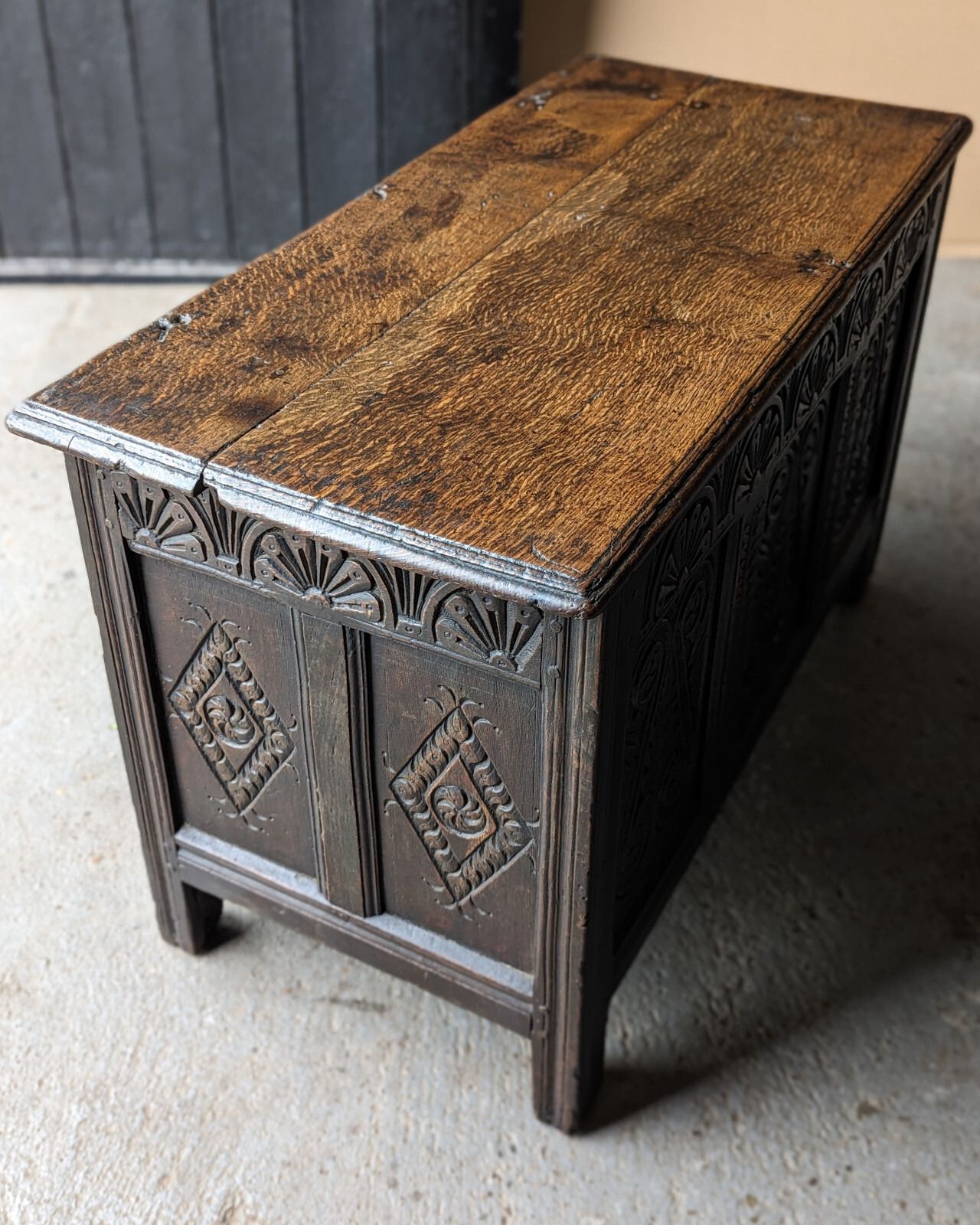 430.0 Antique Oak Coffer / Chest (Delivery Available) Mid 17thc photo