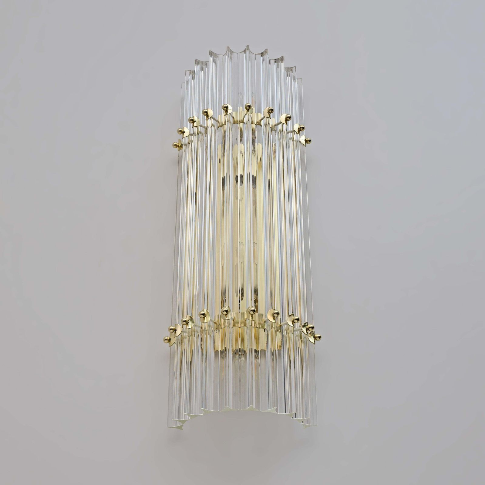 Pair Of Venini Style Mid Century Brass And Murano Glass "Triedri" Sconces photo vintage