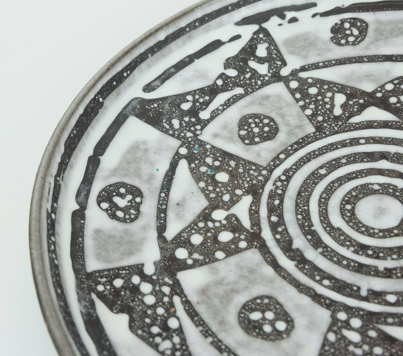 Large Carstens Bowl Decor Ankara Grey And Brown Glaze No. 1075 31 1960s photo vinterior