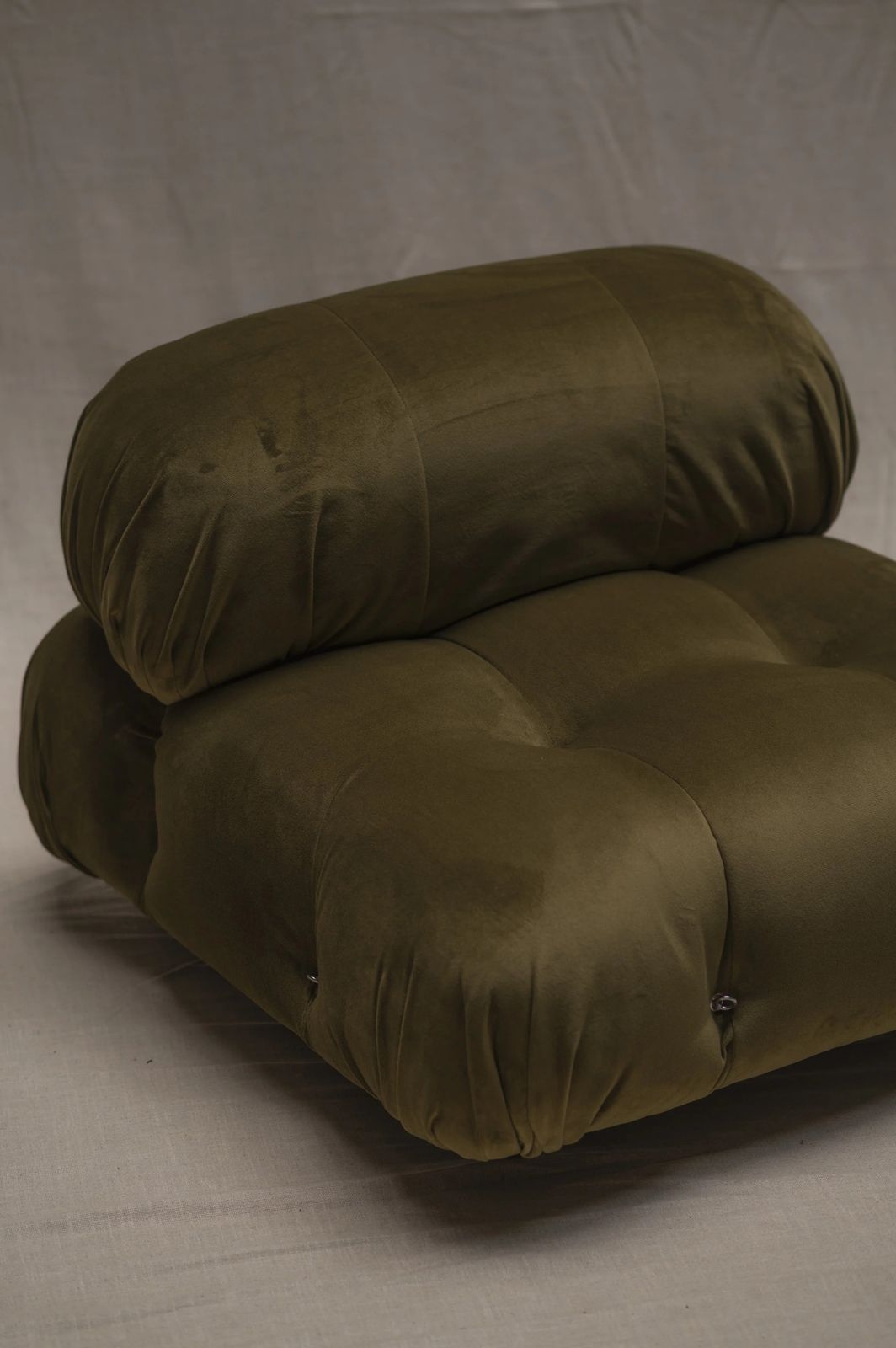 Mario Bellini ‘Camaleonda’ Easy Chair Set For B&B Italia   1970s photo vinterior