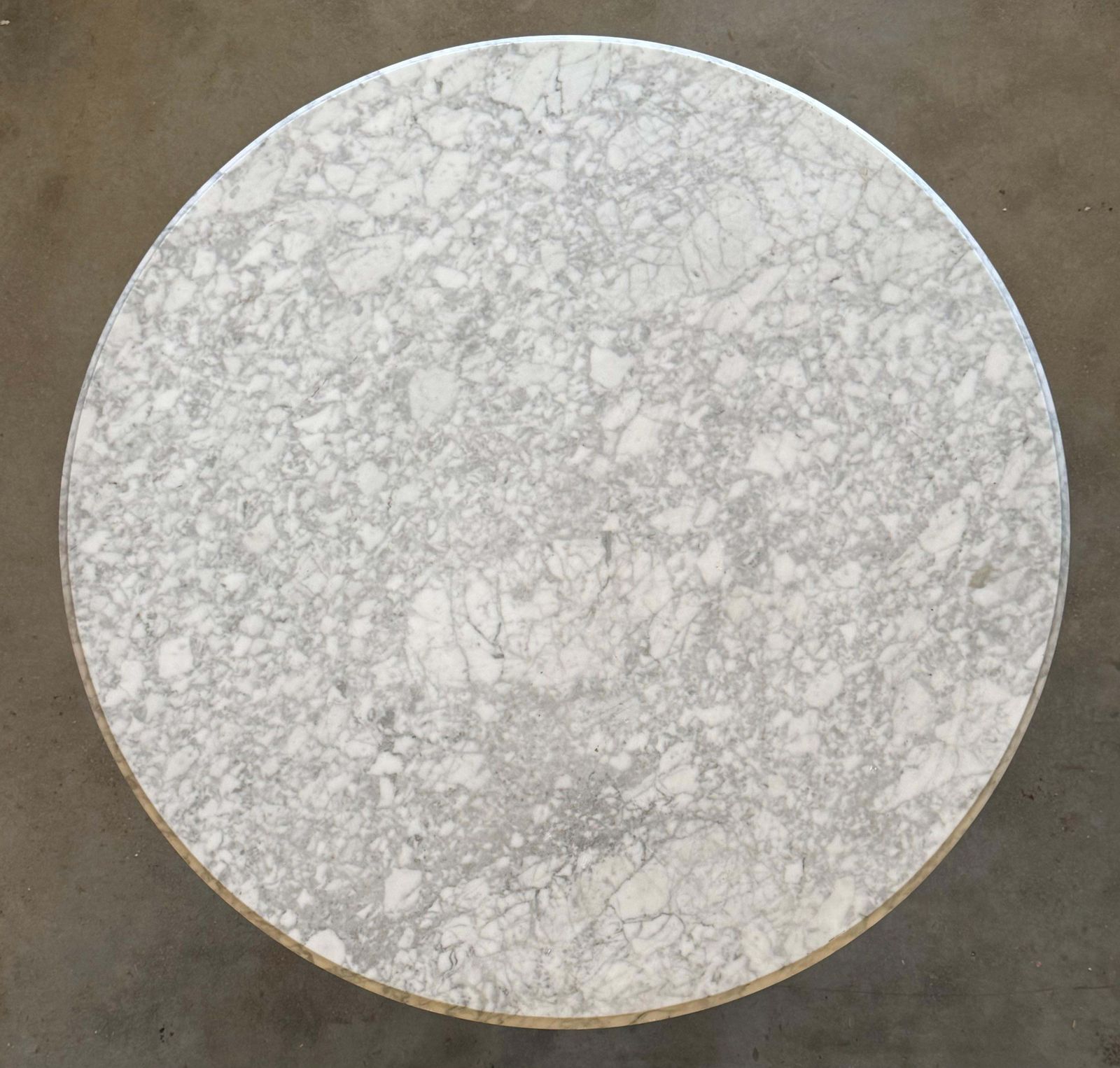 photo furniture French Louis XVI Style Belle époque Oval Giltwood Carved Marble Top Center Table