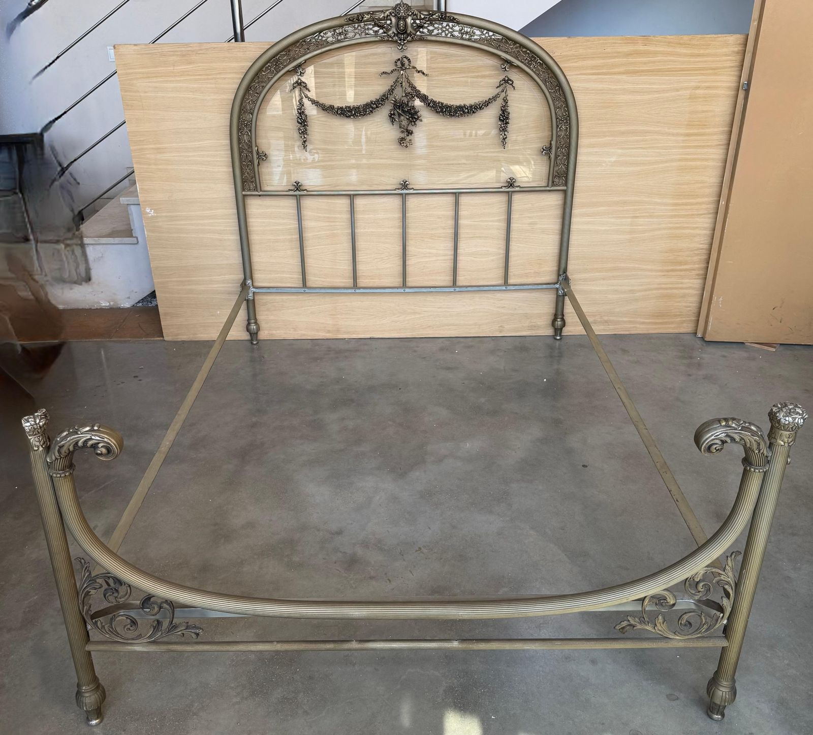 19th Century Double Bedroom French Belle époque Bronze Iron Brass And Glass photo Furniture